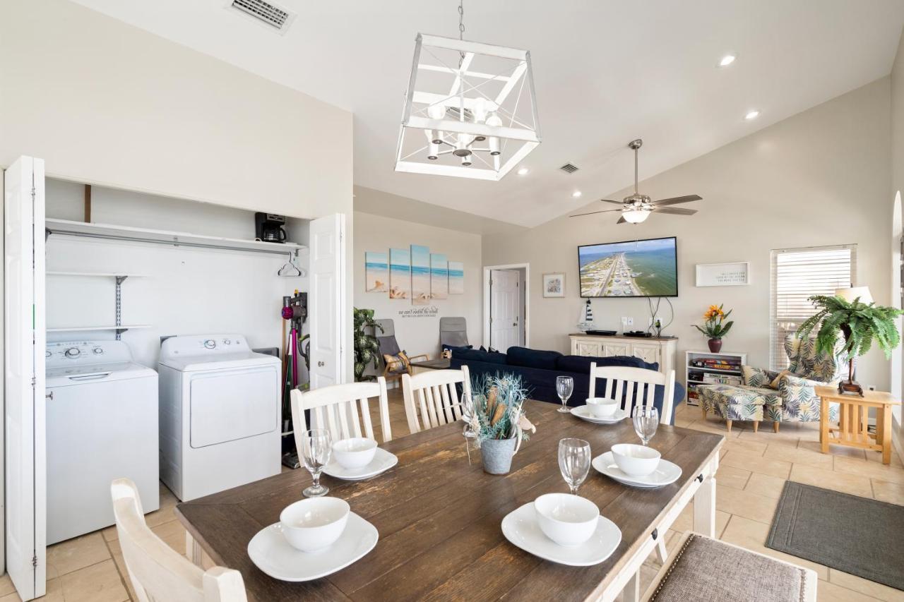 Marisol - Pet Friendly And Gulf Front! Enjoy The Large Deck With Amazing Views! Home Dauphin Island Extérieur photo